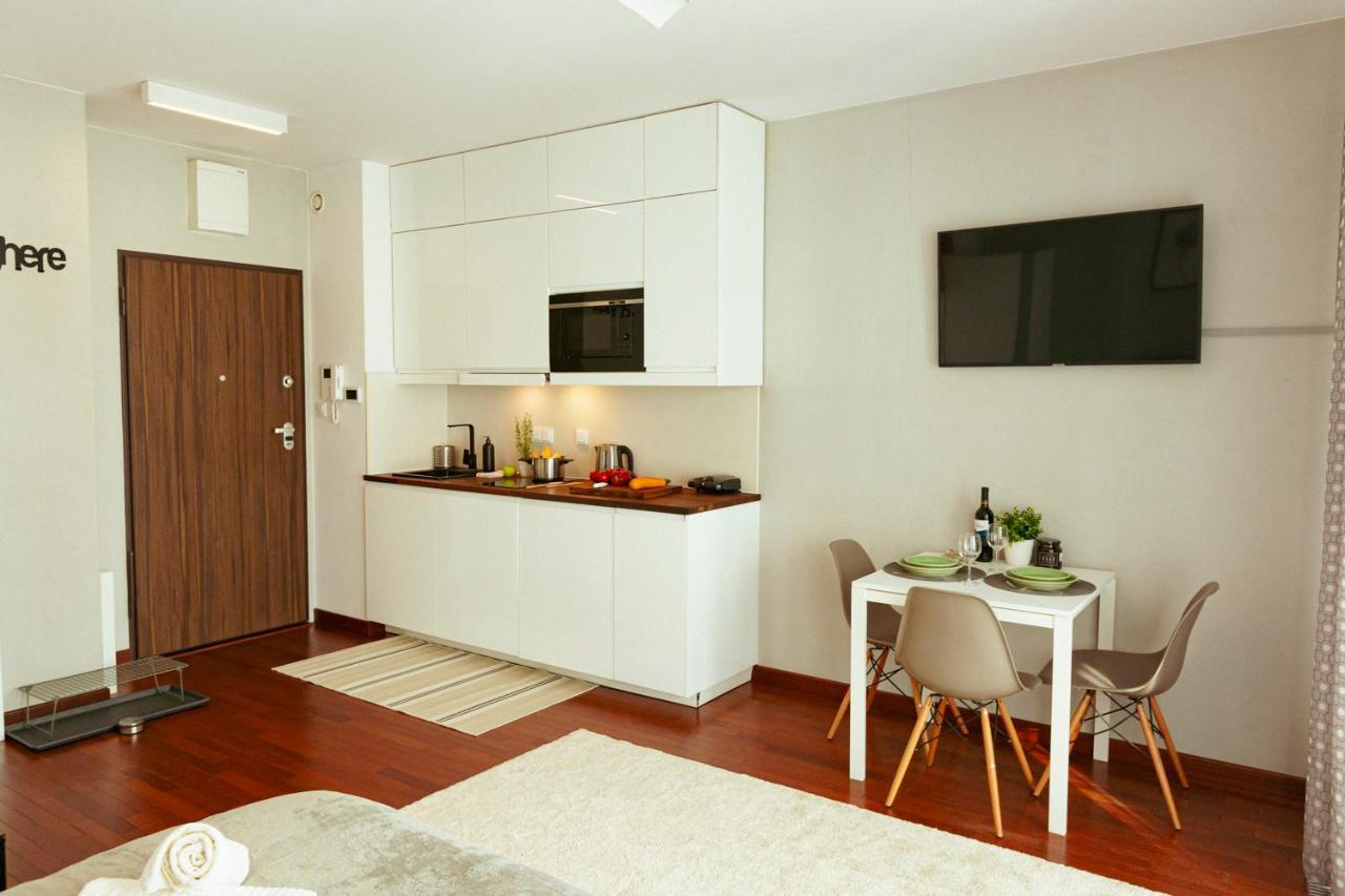 Pawia 51 - Piekny Wiok Na Centrum Warszawy - Duzy Balkon - Smart Tv 55 Cali Wifi - Good Apartments Warsaw Exterior photo